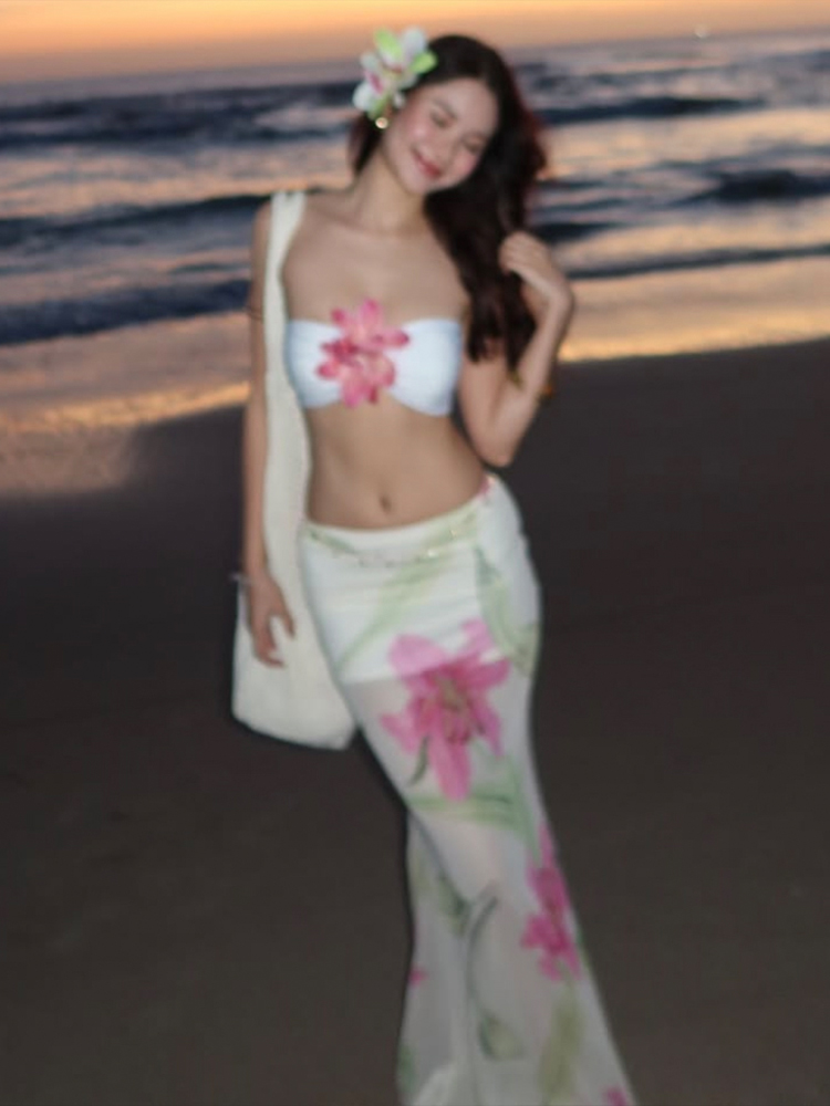 Summer Clothing Accessories - Nibber Pretty Women Two-Piece Set 3d