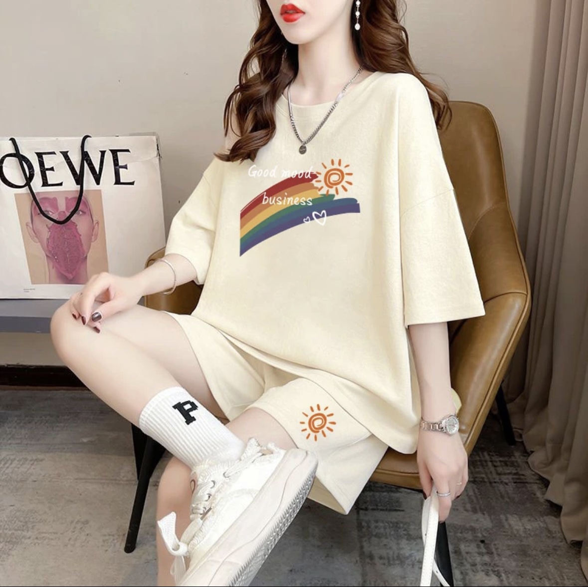 Fashion women's summer shorts  - đánh giá và giá Summer Clothing Sets