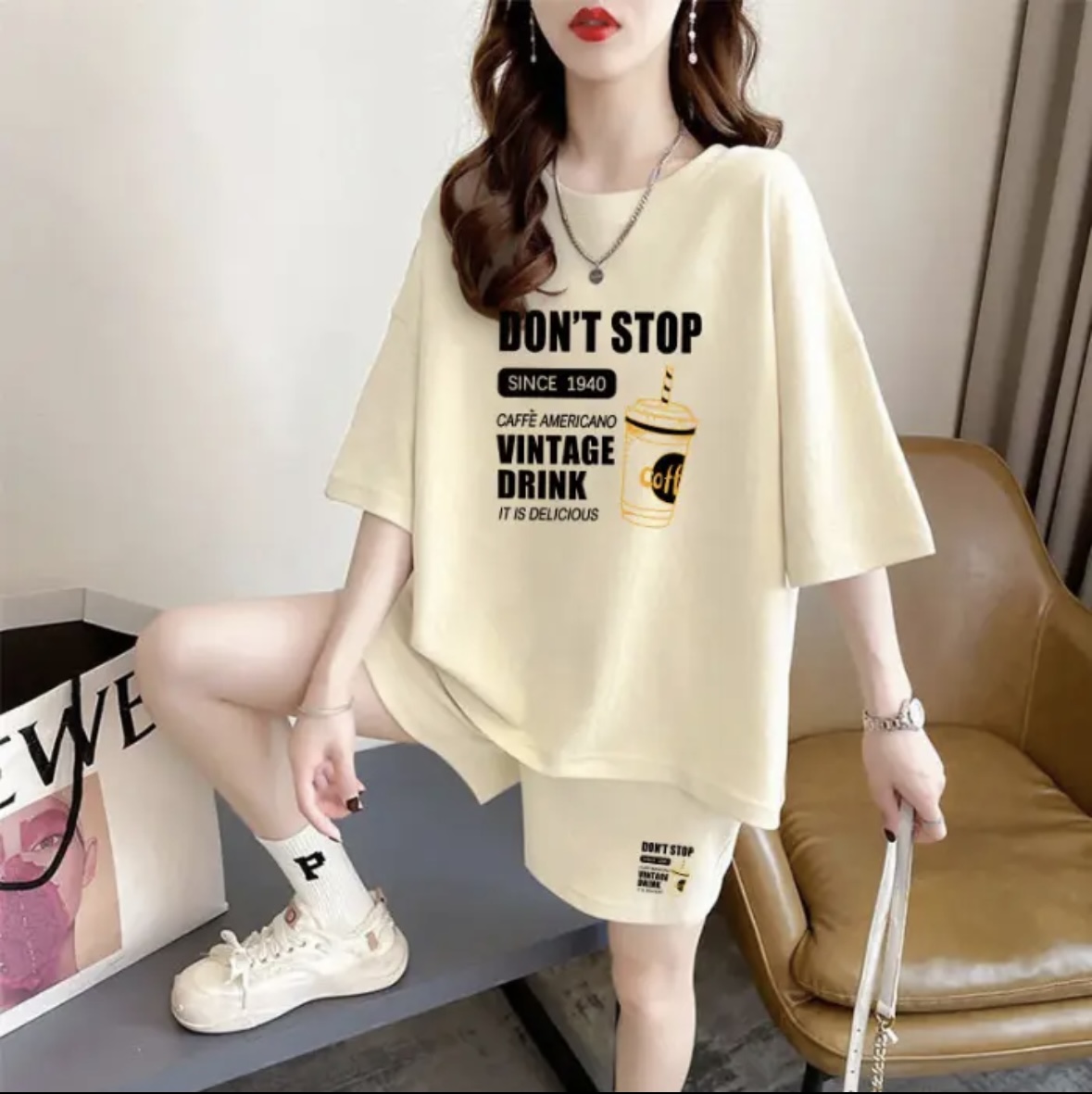 Fashion women's summer shorts  - đánh giá và giá Summer Clothing Sets